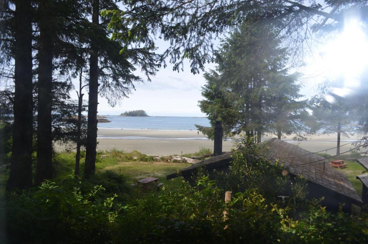 Mackenzie Beach Resort Tofino Exterior foto